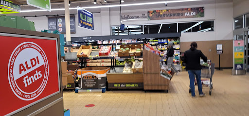 Supermarket «ALDI», reviews and photos, 1605 E Main St, Spartanburg, SC 29307, USA