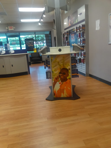 Cell Phone Store «MetroPCS Authorized Dealer», reviews and photos, 5162 Memorial Dr Ste 606, Stone Mountain, GA 30083, USA