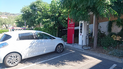 Point De Recharge Vehicules Electrique à Sainte-Geneviève