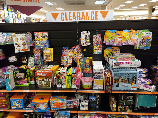 Used Book Store «2nd & Charles», reviews and photos, 3525 Ross Clark Cir #300, Dothan, AL 36303, USA