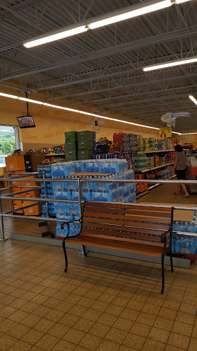 Supermarket «ALDI», reviews and photos, 6111 S Salina St, Syracuse, NY 13205, USA
