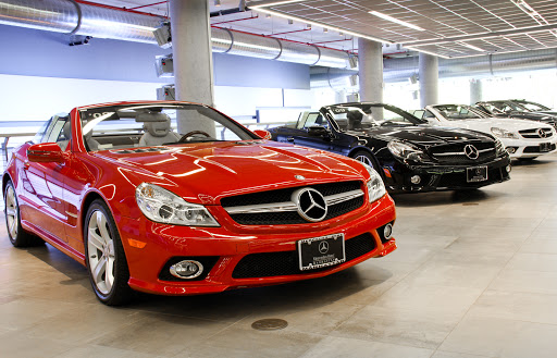 Mercedes Benz Dealer «Mercedes-Benz Manhattan», reviews and photos, 770 11th Ave, New York, NY 10019, USA