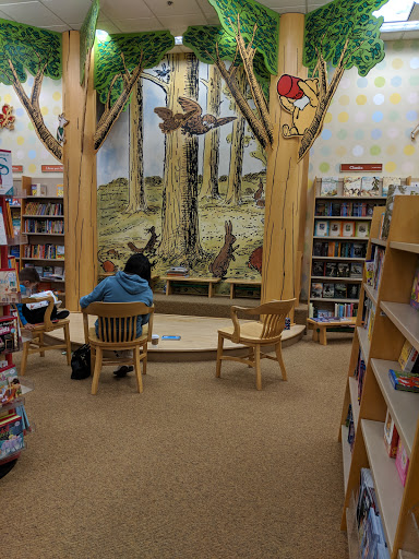 Barnes & Noble image
