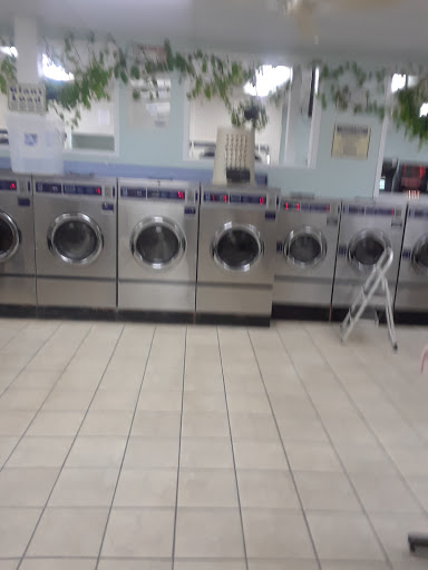 Laundry «Gateway Laundromat», reviews and photos, 11 N Burlington Rd, Bridgeton, NJ 08302, USA