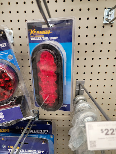 Hardware Store «Harbor Freight Tools», reviews and photos, 2418 Commercial Way, Spring Hill, FL 34606, USA