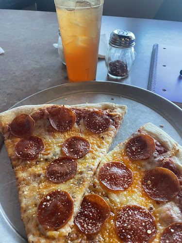 #5 best pizza place in Decatur - Avondale Pizza Cafe
