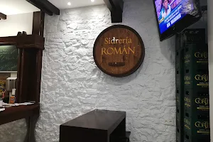 Sidrería Román image