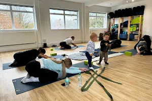 Parents and Babes Pilates Wandsworth image