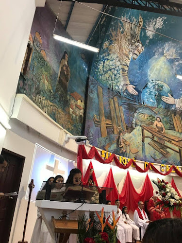 Opiniones de Iglesia Católica San José de Calasanz en Santo Domingo de los Colorados - Iglesia