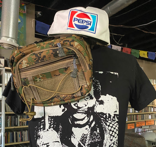 Thrift Store «Fat Rabbit Thrift & Vintage», reviews and photos, 1000 E Oak St, Louisville, KY 40204, USA