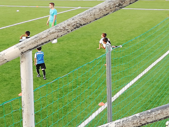 Avaliações doCampo de jogos União Desportiva Airão em Guimarães - Campo de futebol