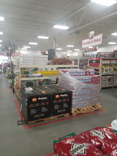 Home Improvement Store «Tractor Supply Co.», reviews and photos, 112 E N Pointe Dr, Salisbury, MD 21804, USA