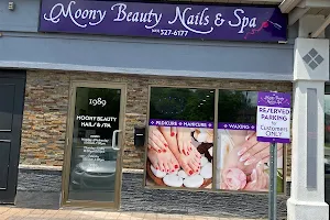 Moony beauty nails and spa image