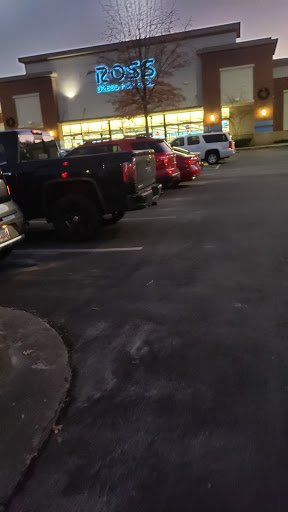 Clothing Store «Ross Dress for Less», reviews and photos, 1235 N Peachtree Pkwy, Peachtree City, GA 30269, USA