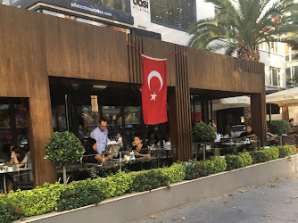 Divan Erenköy Pub