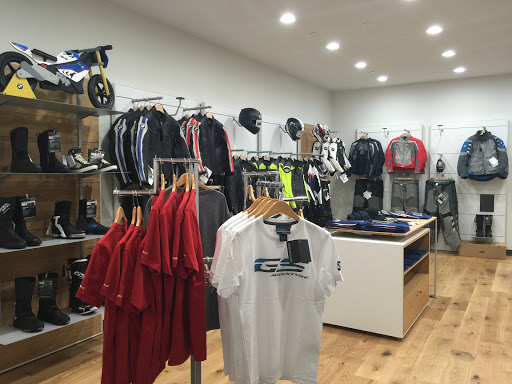 BMW Motorcycle Dealer «BMW Motorcycles of Burbank», reviews and photos, 2913 N Ontario St, Burbank, CA 91504, USA