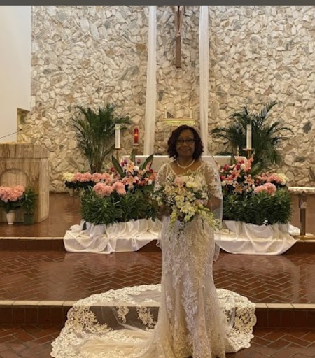 Bridal Shop «Allettante Bellezza Bridal and Designer Gowns», reviews and photos, 2325 SE Federal Hwy, Stuart, FL 34994, USA