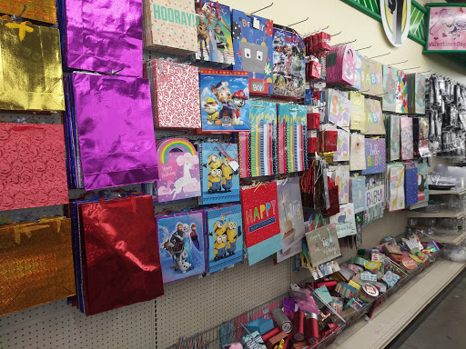 Dollar Store «Dollar Tree», reviews and photos