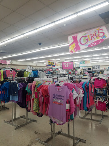 Discount Store «Fallas Paredes Discount Stores», reviews and photos, 4321 W Bethany Home Rd, Glendale, AZ 85301, USA