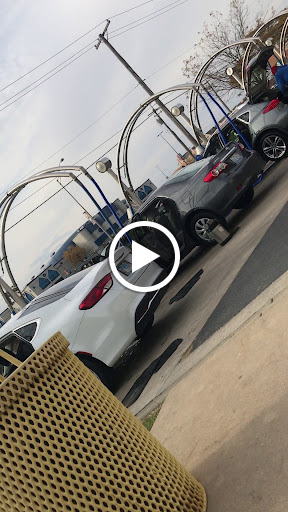 Car Wash «Royal Touch Car Wash & Detailing», reviews and photos, 2711 Mannheim Rd, Des Plaines, IL 60018, USA