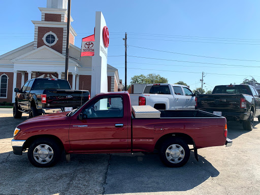 Toyota Dealer «Pitts Toyota», reviews and photos, 210 N Jefferson St, Dublin, GA 31021, USA