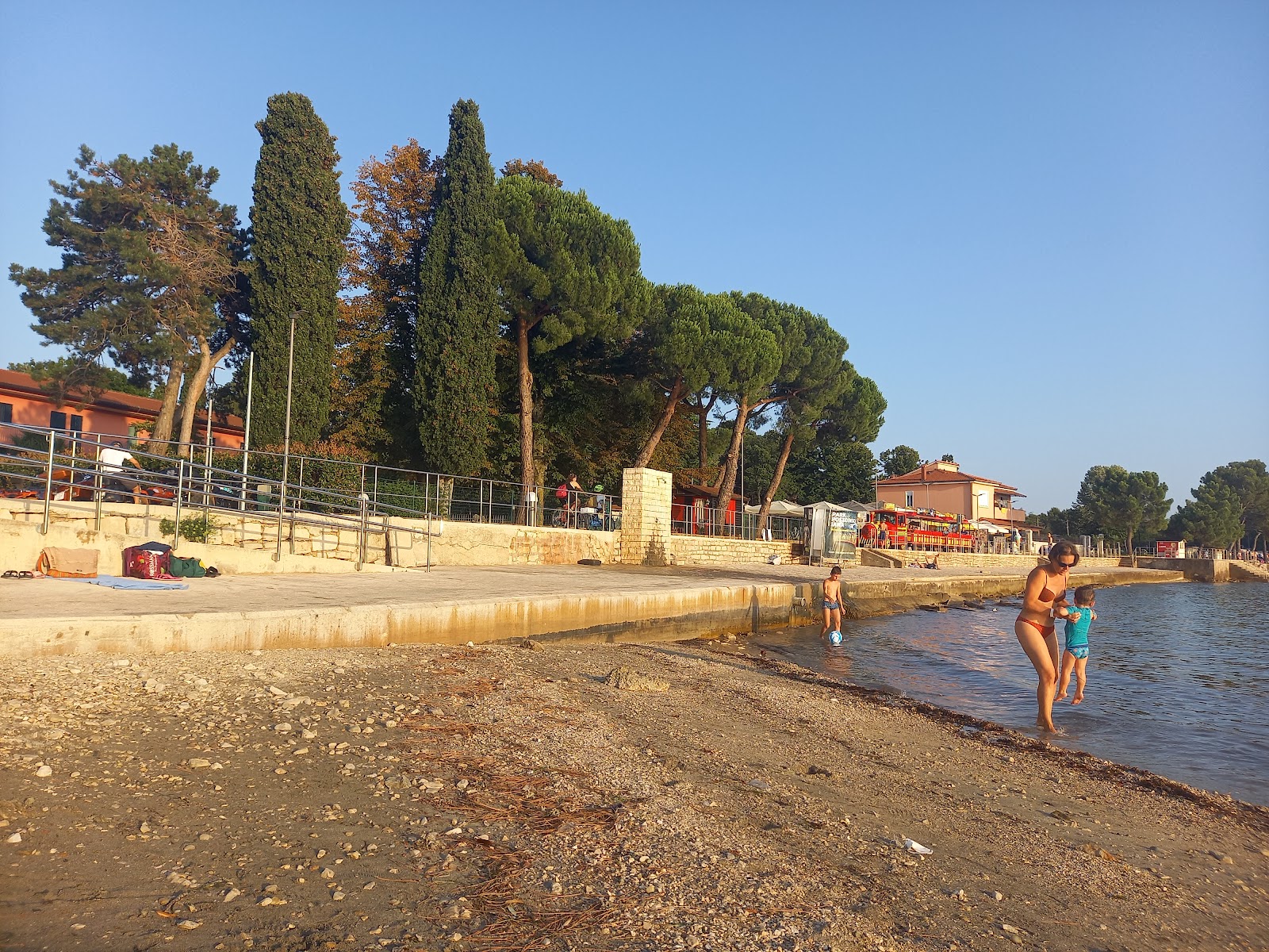 Umag Sand Beach'in fotoğrafı imkanlar alanı