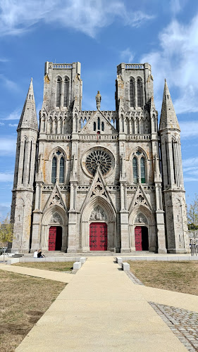 attractions Église Notre-Dame-des-Champs Avranches