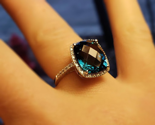 Jeweler «Kimberlys Diamond Corner», reviews and photos, 1 N Liberty St, Powell, OH 43065, USA