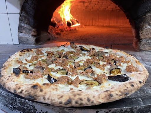 Keynes Pizza & Pub in Montefalcone di Val Fortore, Provincia di Benevento