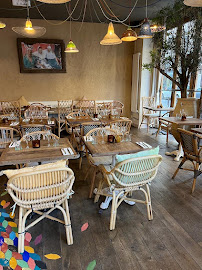 Atmosphère du Restaurant de spécialités du Moyen-Orient Yoummah à Paris - n°10