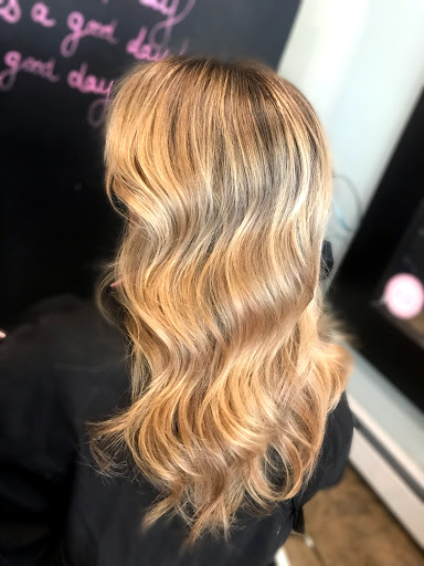 Beauty Salon «Mint Salon And Spa», reviews and photos, 531 North St, Jim Thorpe, PA 18229, USA