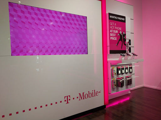 Cell Phone Store «T-Mobile», reviews and photos, 7168 Plaza Center Dr Suite 110, West Jordan, UT 84084, USA