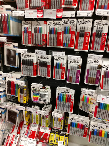 Office Supply Store «Staples», reviews and photos, 755 Lancaster Ave, Bryn Mawr, PA 19010, USA