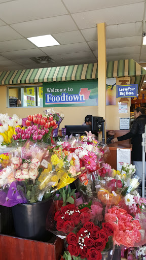 Grocery Store «Foodtown of Boston Road», reviews and photos, 3471 Boston Post Rd, Pelham, NY 10803, USA