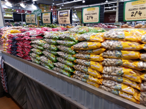 Grocery Store «Fresh Thyme Farmers Market- Fairborn», reviews and photos, 2850 Centre Dr, Beavercreek, OH 45324, USA