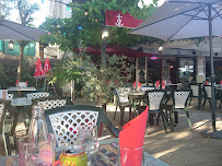 Atmosphère du Restaurant le Camargue à Saint-Martin-d'Ardèche - n°11