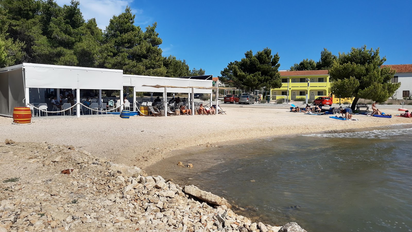 Fotografie cu Plaza i suma zonele de facilități