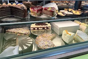 Bäckerei Glück image