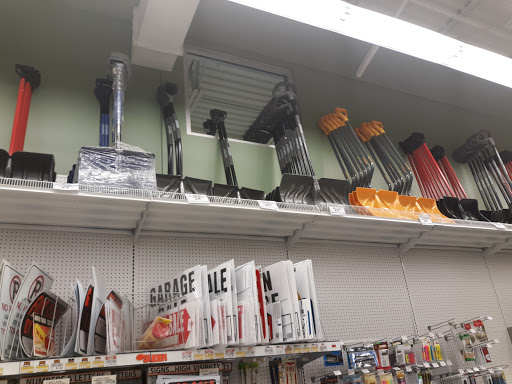 Hardware Store «Town & Country Hardware», reviews and photos, 910 Gateway Commons Cir, Wake Forest, NC 27587, USA
