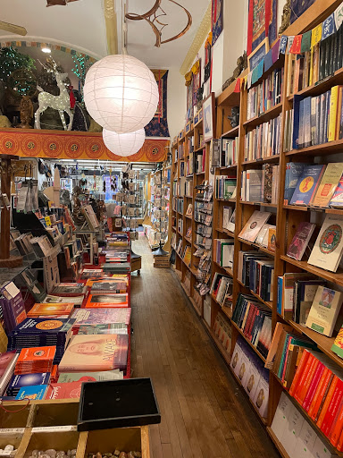 Book Store «Garland of Letters Bookstore», reviews and photos, 527 South St, Philadelphia, PA 19147, USA