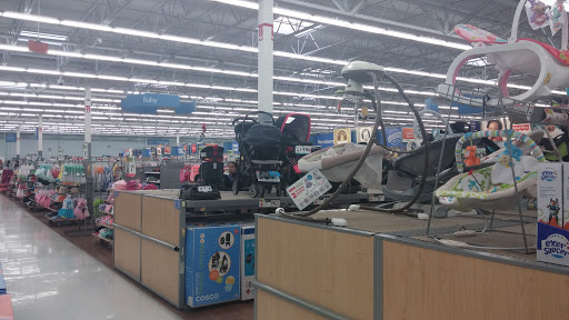 Discount Store «Walmart», reviews and photos, 910 Wolcott St, Waterbury, CT 06705, USA