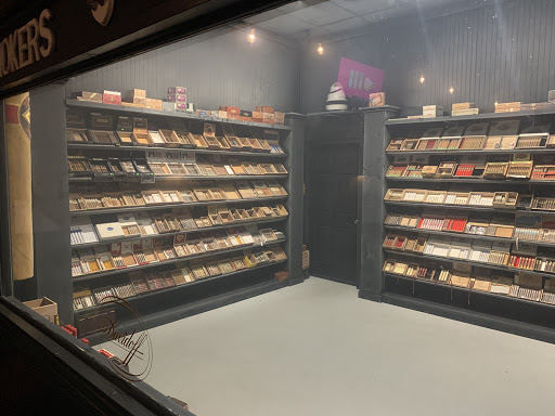 Cigar Shop «Smokers Embassy Cigar Bar», reviews and photos, 5765 Old Winder Hwy, Braselton, GA 30517, USA