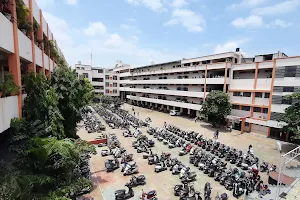 Rajarshi Shahu College, Latur image
