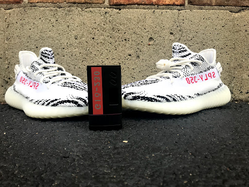 Tobacco Shop «Smoke Shop Guys», reviews and photos, 4843 Dempster St, Skokie, IL 60077, USA