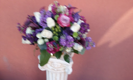 Florist «Blue Daisy Floral & Design», reviews and photos, 102 S Arlington Heights Rd, Arlington Heights, IL 60005, USA