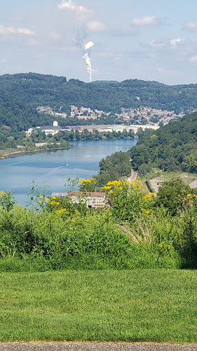 Country Club «Williams Golf & Country Club», reviews and photos, 1000 Williams Dr, Weirton, WV 26062, USA