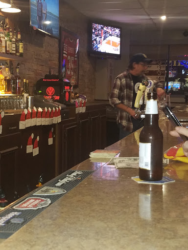 Liquor Store «Cardinal Wine & Spirits», reviews and photos, 4905 N Lincoln Ave, Chicago, IL 60625, USA