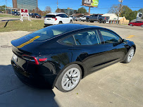 Hertz Car Rental - Lafayette 1700 West Pinhook Hle - Photo 3 - Car repair in Lafayette, LA, Lafayette