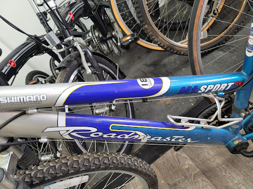 Shopping Mall «Shop City Shopping Center», reviews and photos, 105 Shop City Plaza, Syracuse, NY 13206, USA