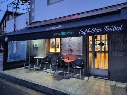 Café Bar Trebol - Rúa de Xaquín Lorenzo F. Xocas, 52, 32880 Mugueimes, Ourense, Spain